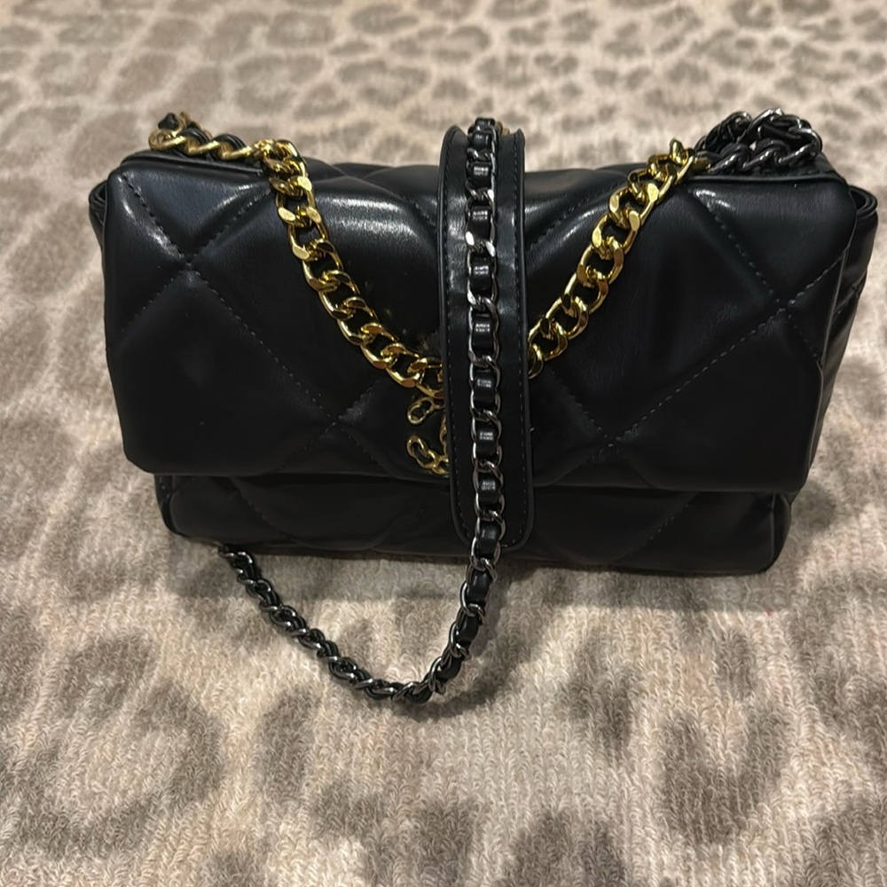 Black Quilted Shoulder Bag with Gold Chain *this is NOT a famous designer*